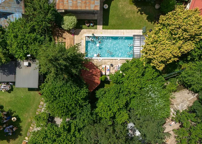 Zaivan Retreat