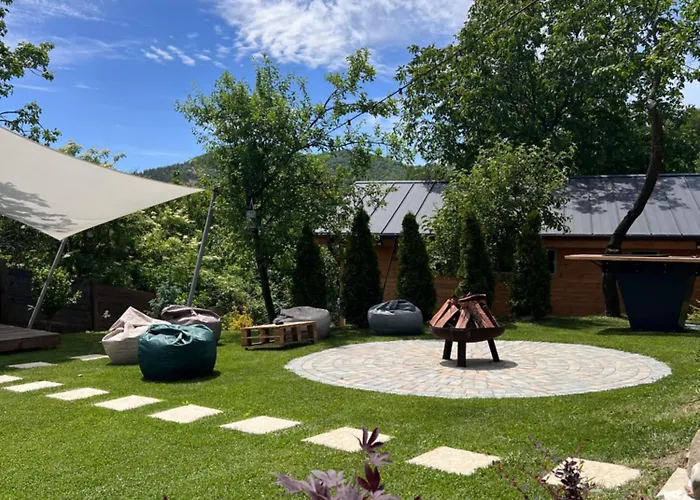Tinutul Luanei Glamping Resort Bozioru, România