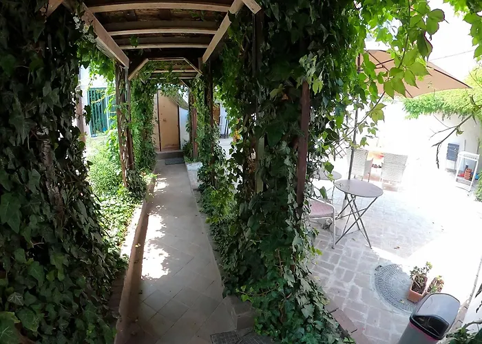 Vila Flavia B&B