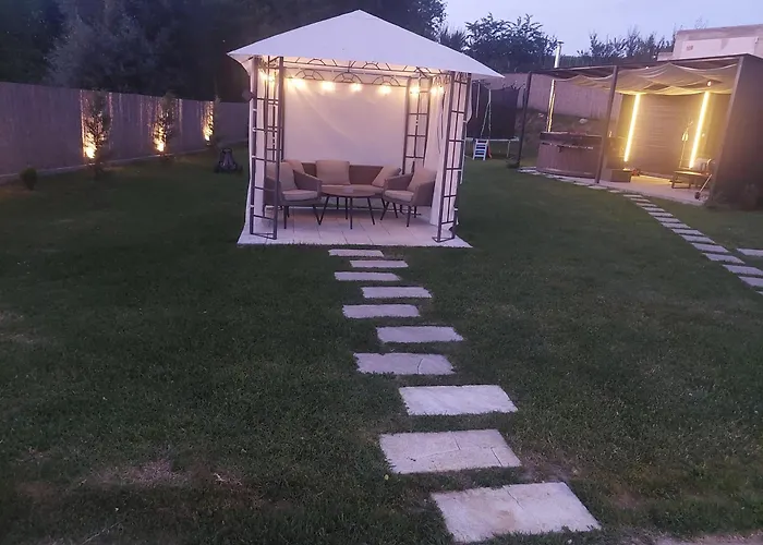 Pensiunea Prestige House Curtea de Argeş, România