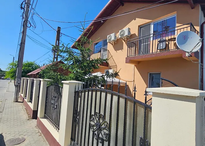 Casa Laur