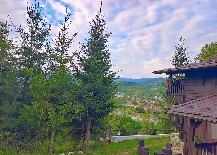 Panoramic Chalet