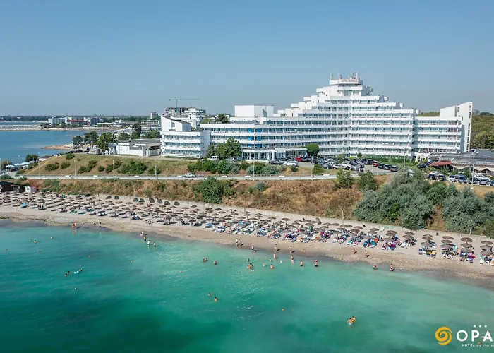 Hotel Opal