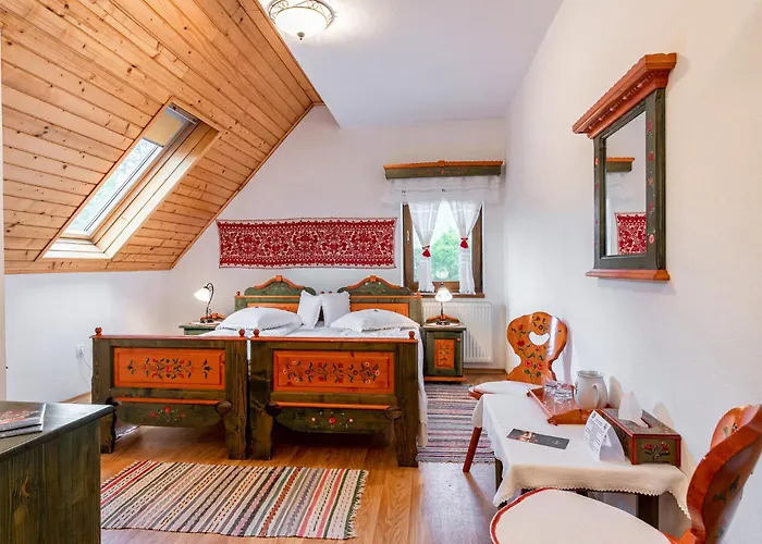 Conacul Secuiesc-Szekelyko Kuria Rasfat Complet Cu Sauna Si Ciubar Incluse Coltesti, Romania