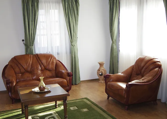 Hotel Castel Royal Mosnita Noua, România