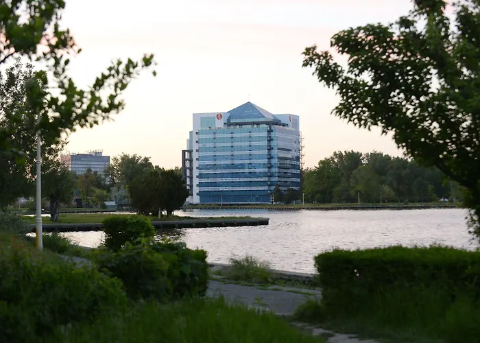 Ramada By Wyndham Constanta