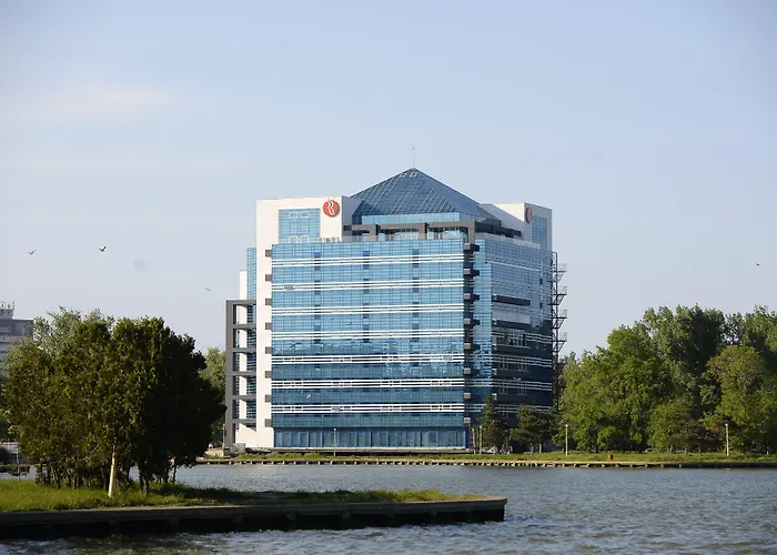 Ramada By Wyndham Constanta Hotel, România