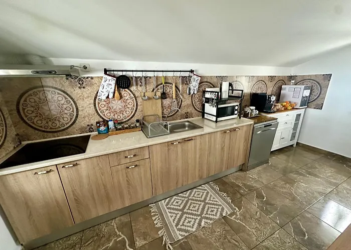 Mera Hills House
