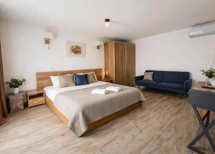 Casa Elis Piscina, Jacuzzy, Sauna, Ciubar