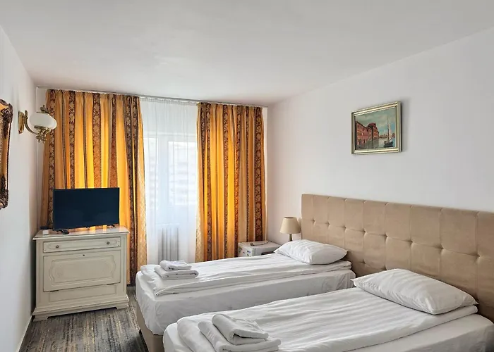 Hotel Cetate
