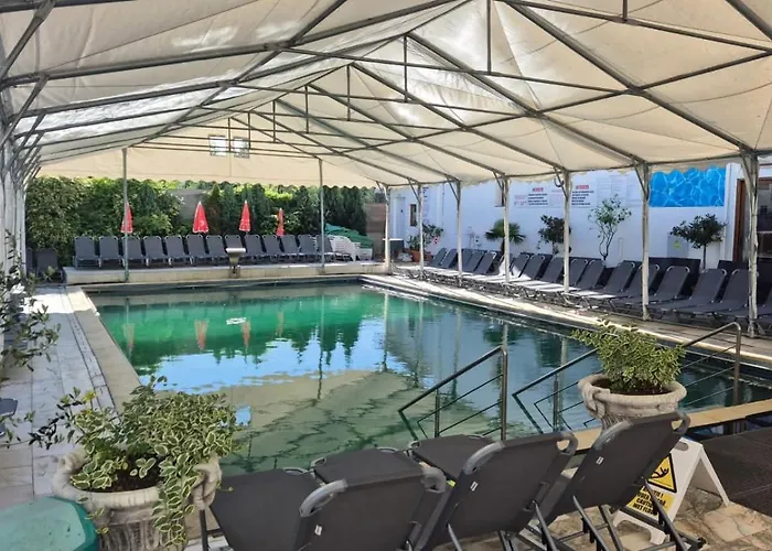 Hotel Ostrov