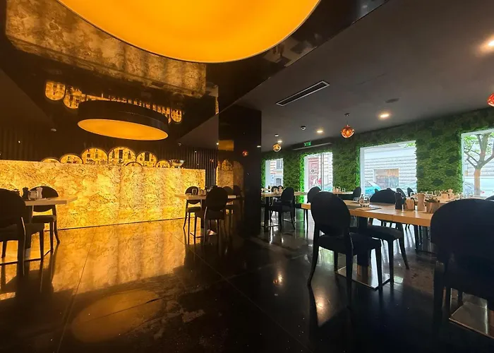 Plaza V Executive Hotel Târgu-Mureş, România