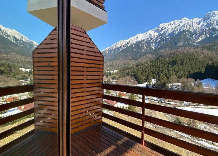 Panorama Pietrei Craiului