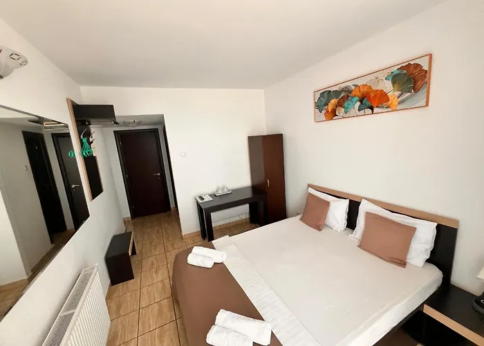 Hotel Cosmos
