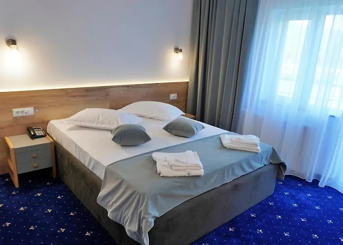Motel Blue River Călimăneşti, România