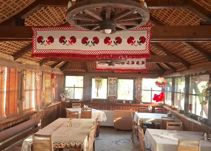 Casa Cu Flori