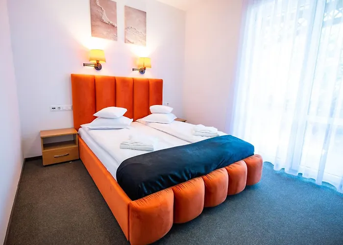 VILA URSU din SOVATA BAI&SPA -SAUNA , JACUZZI INTERIOR