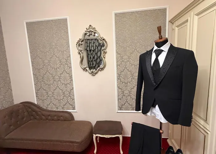 Boutique Tosca Regal