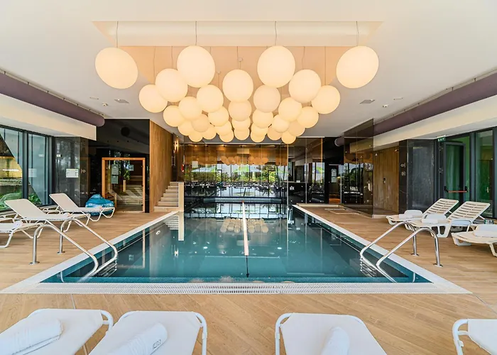 Complex Hotelier COTA O MIE