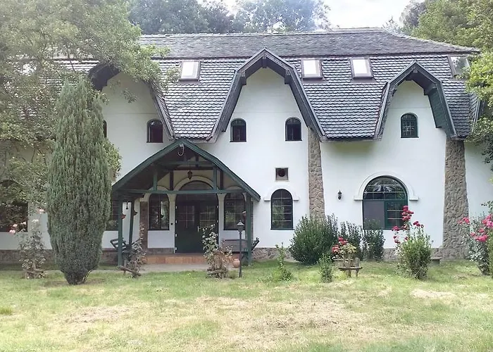 Popasul Jalesul Hotel Arcani, România