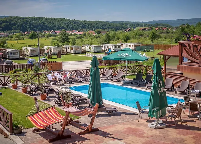 Nemeth Camping Spa & Pool Access