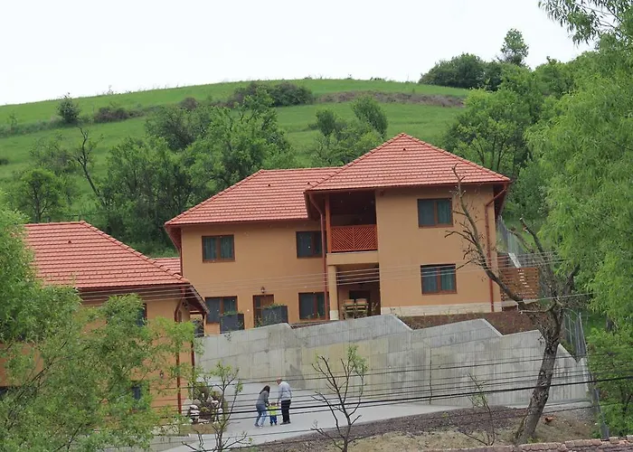 Casa 77*** Praid