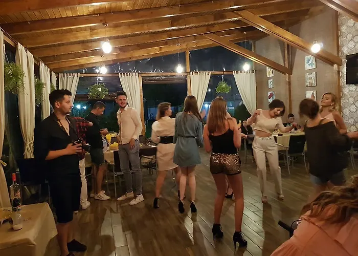 Pensiunea Family Zone Rosiori de Vede, România