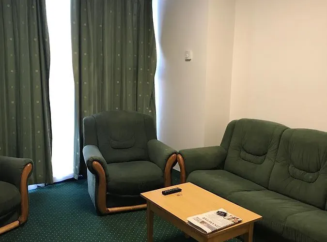 Apartament In Regim ier