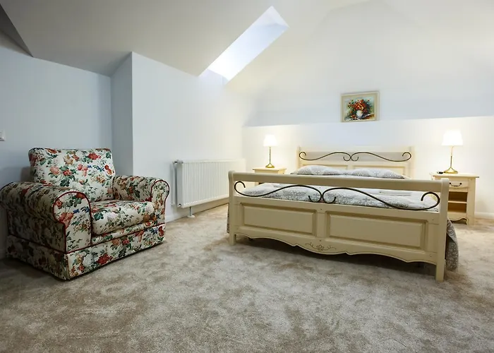 Maisonette Apartments