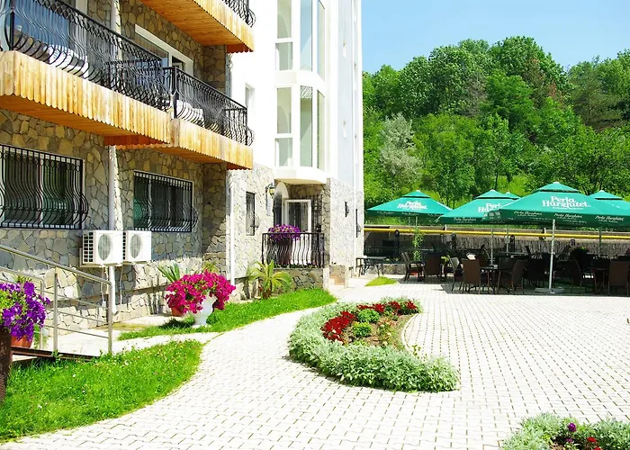Hotel Monteoru
