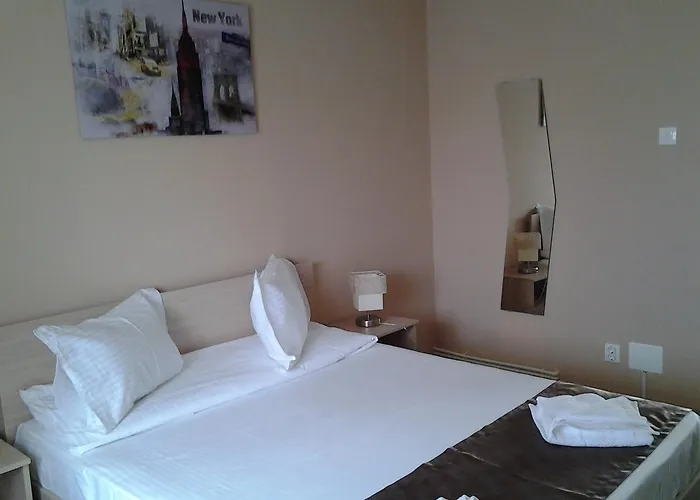 Hostel Nova Route Năvodari, România