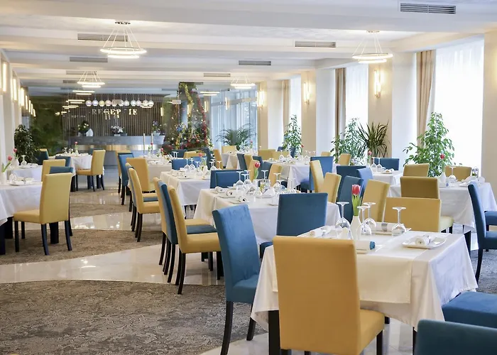 Hotel Afrodita -Vălenii de Munte, România