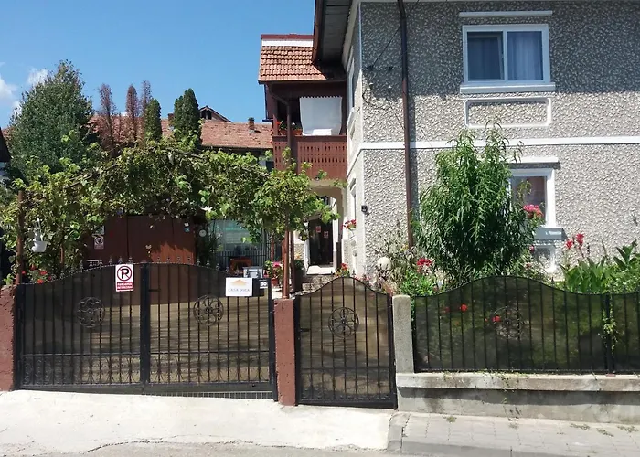 Casa Dora
