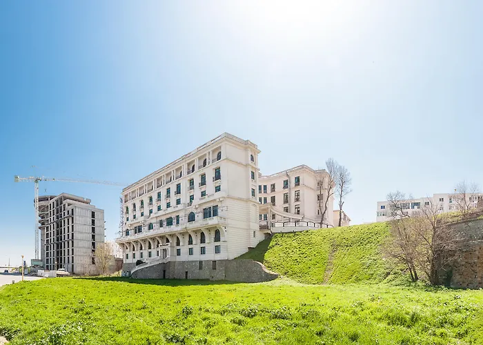 Hotel Palace Rrt