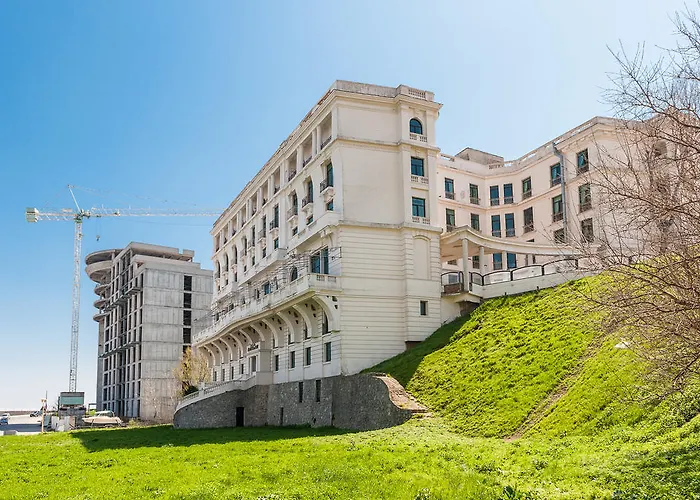 Hotel Palace Rrt