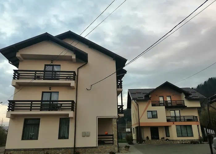 Casa Arinis