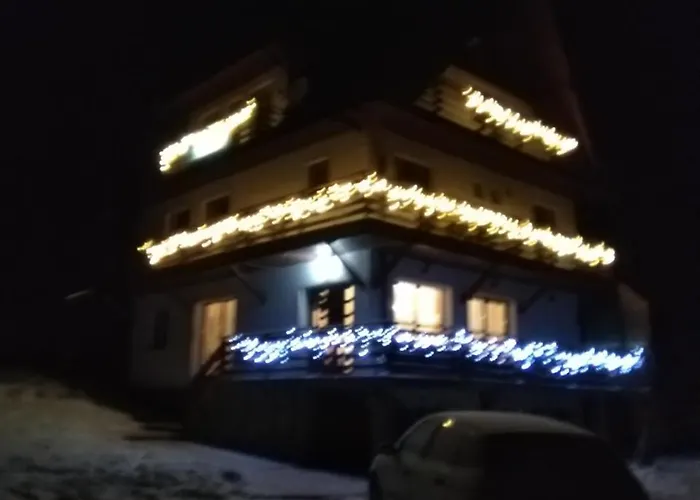 Pensiunea Roua Diminetilor Rusca , România
