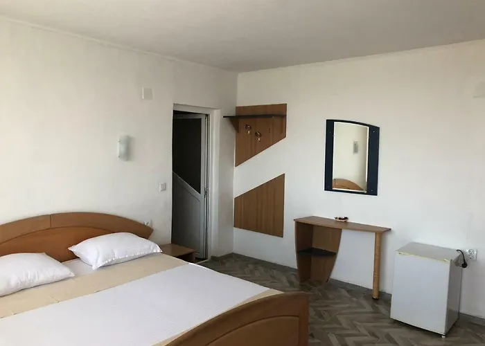 Popasul Pescarilor Deluxe Hotel Corbu, România