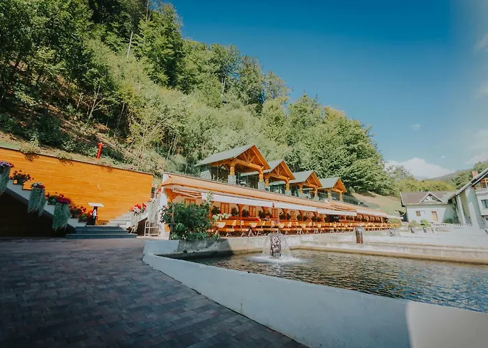 Lostrita - Pastravarie, Hotel & Spa