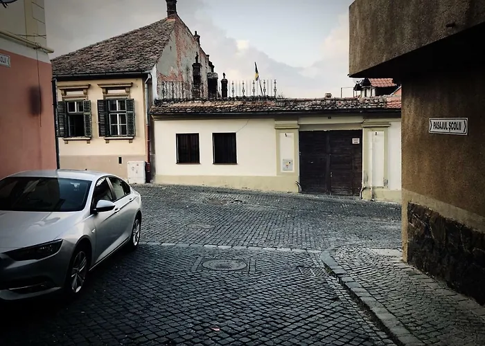 Old Town Studio Apartment