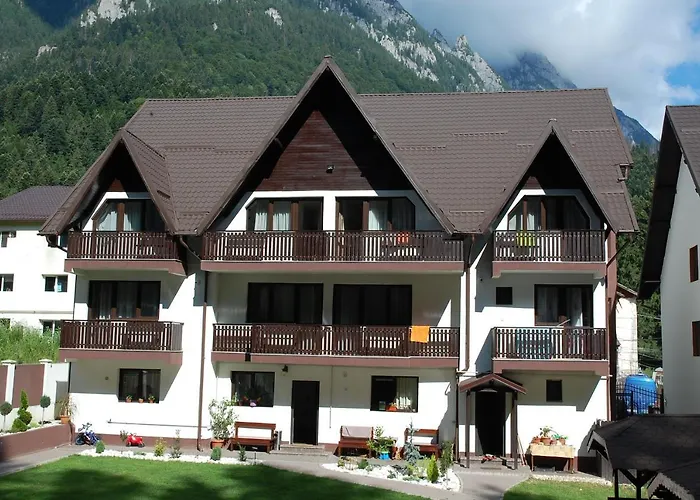 Confort Lia Hotel Buşteni, România