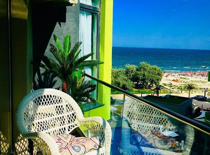 Antonia Alezzi Beach Resort&Spa