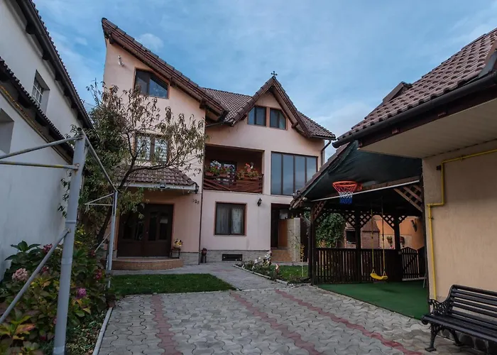 Casa Nicoladis