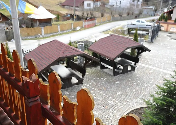 Pensiune Restaurant Piatra Craiului Dâmbovicioara, România