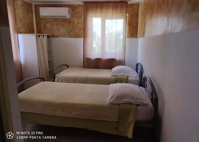 Alfredo Hostel